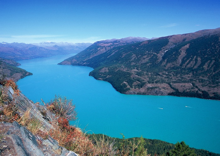 美麗的喀納斯湖