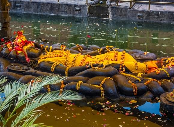 拼團第一天到成都的住宿是否包含