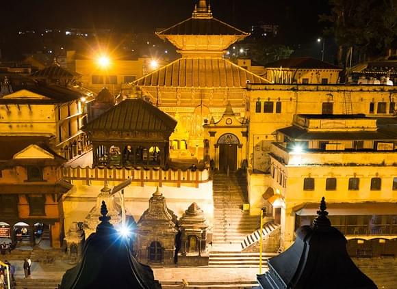 青藏火車的硬臥車廂與軟臥車廂有什麼區別？