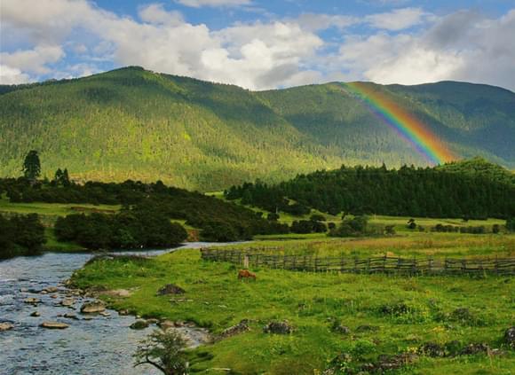 成都到拉薩火車為什麼是隔天發車，怎麼買票比較好？