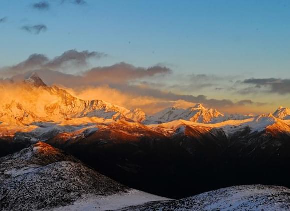 去珠峰大本營的行程會攀爬珠穆朗瑪峰嗎？
