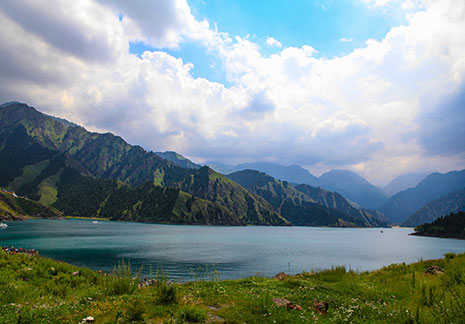 魅力西部行——尋訪絲路古道精華十二日遊