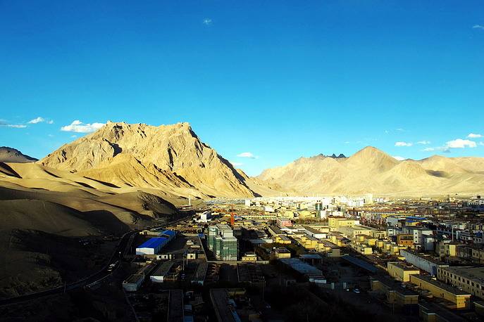 阿里縣城全景圖