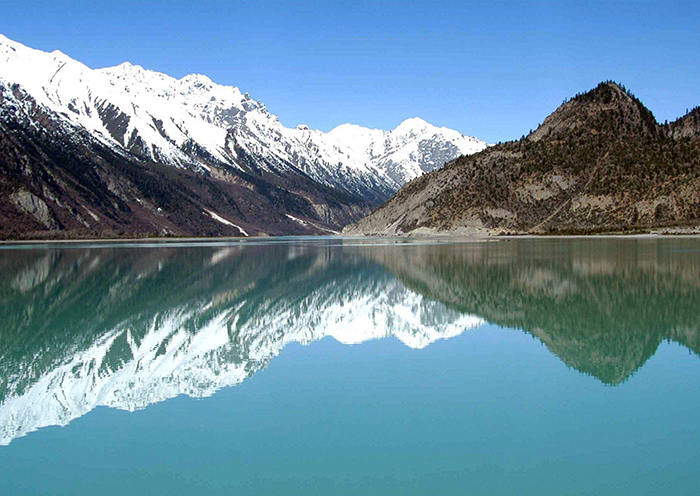 雪後然烏湖
雪後然烏湖